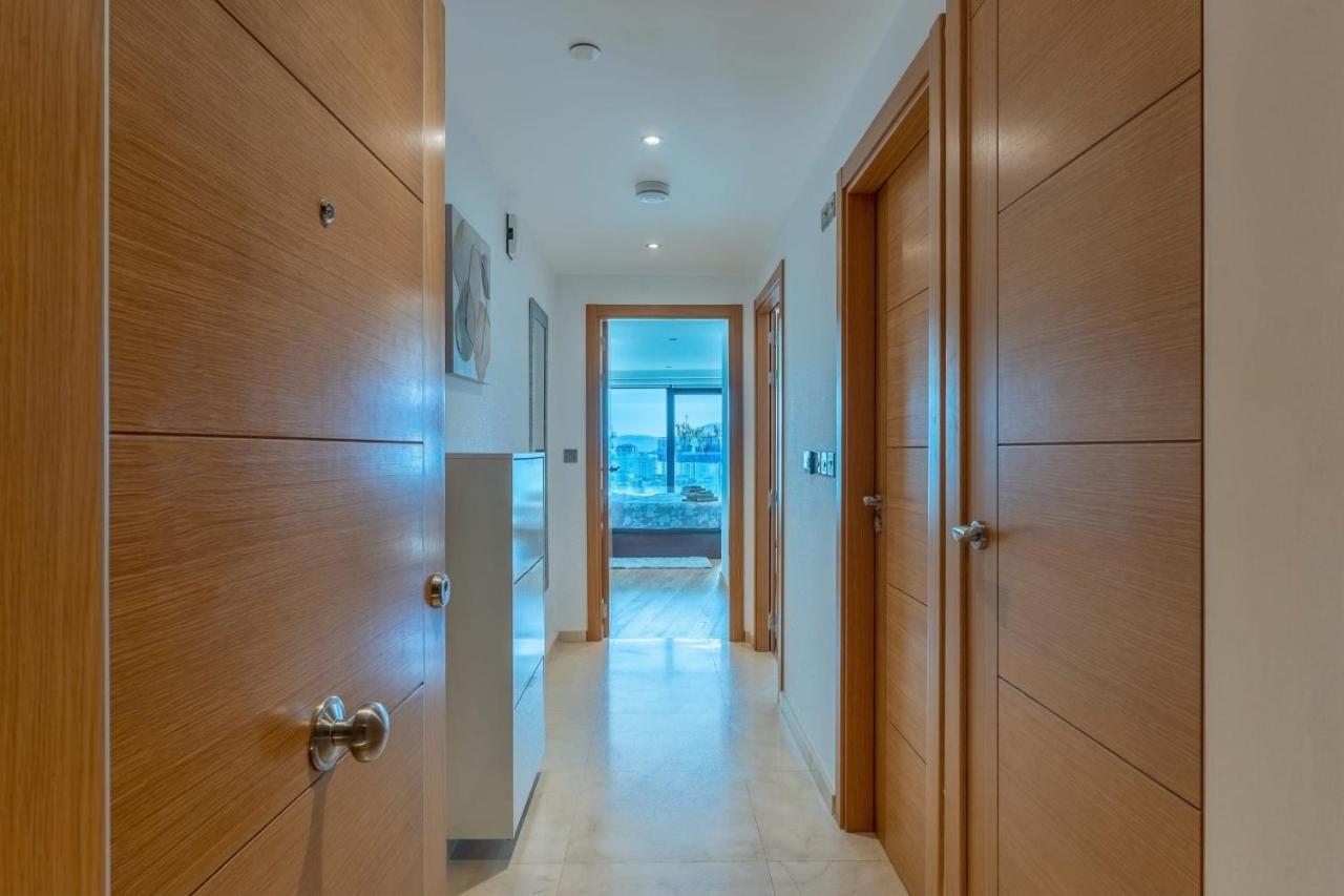 Seaside Serenity Oasis - High Floor - Stunning Views Gibraltar Buitenkant foto