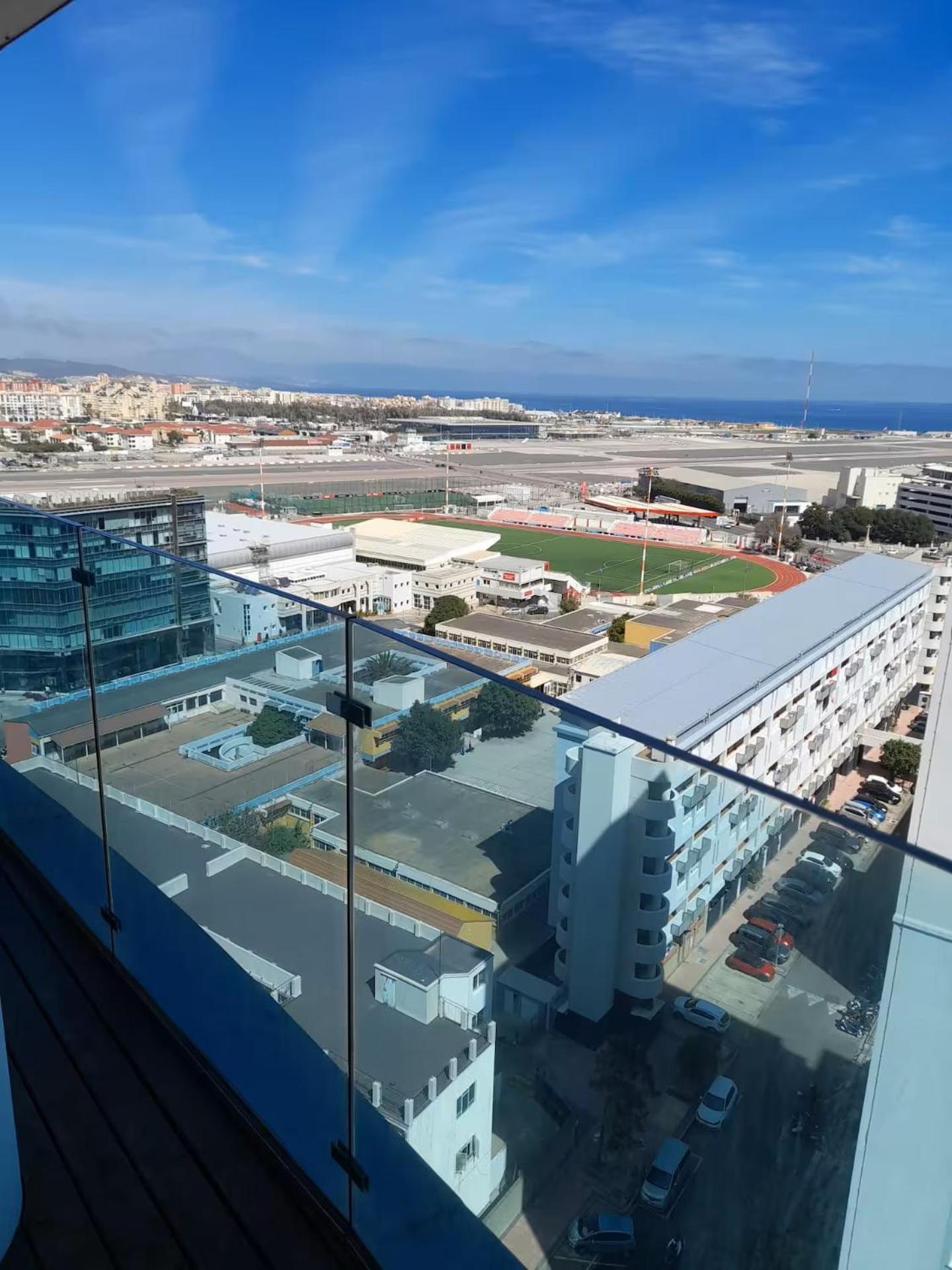 Seaside Serenity Oasis - High Floor - Stunning Views Gibraltar Buitenkant foto
